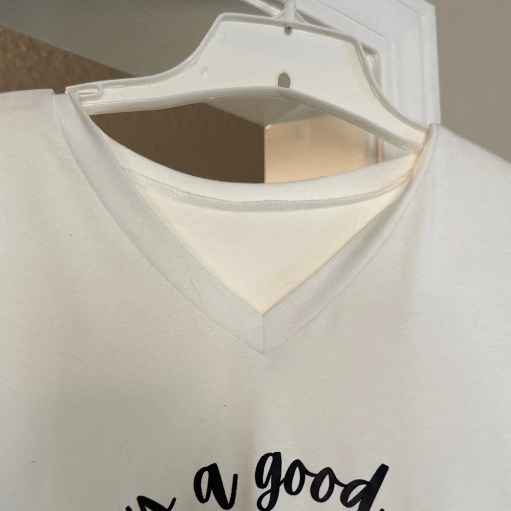White Graphic T-Shirt with Elvis Design - Picture 2 of 4